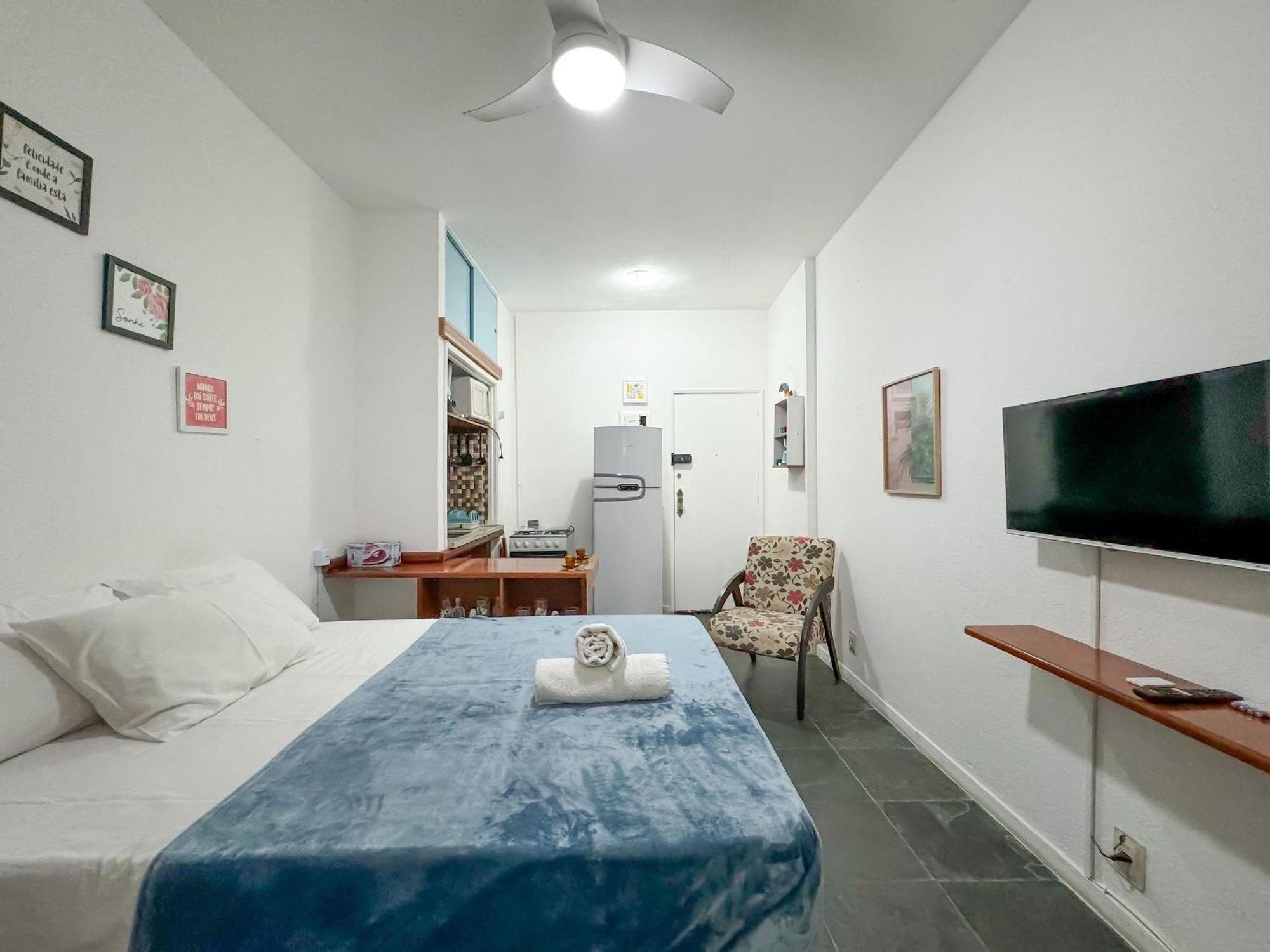 Loft Estiloso: Coração Da Lapa Com Portaria 24h *